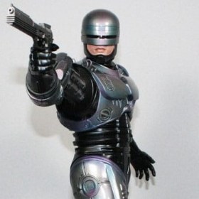 RoboCop 1/4 Statue RoboCop by Hollywood Collectibles Group